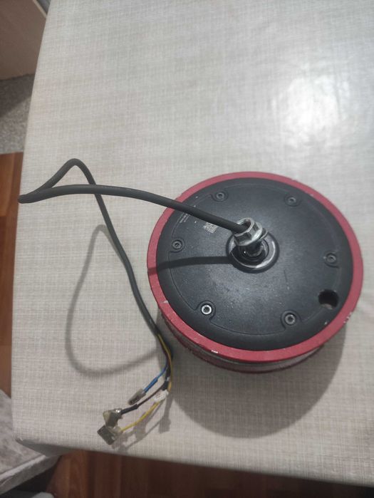 Мотор-колесо Xiaomi M365 pro 300W