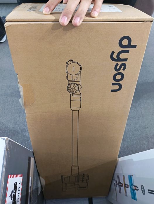 Пылесос Dyson V8 absolute