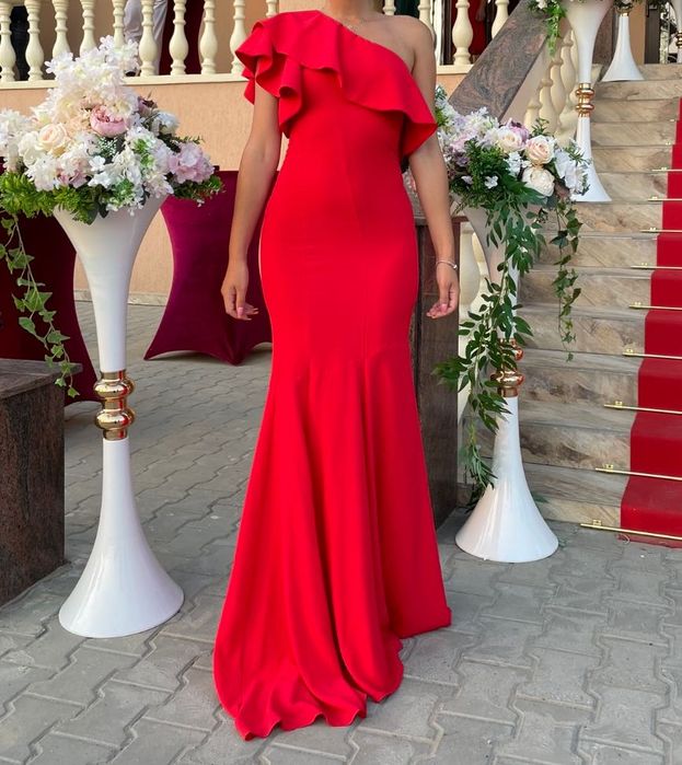 Rochie de seara/ Haine de dama