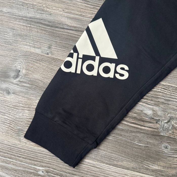 Adidas черна долница - XXL