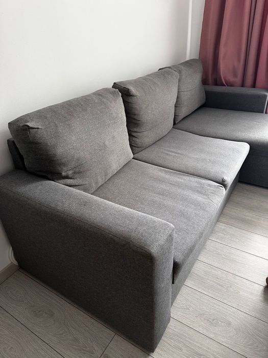 Canapea in L extensibila gri