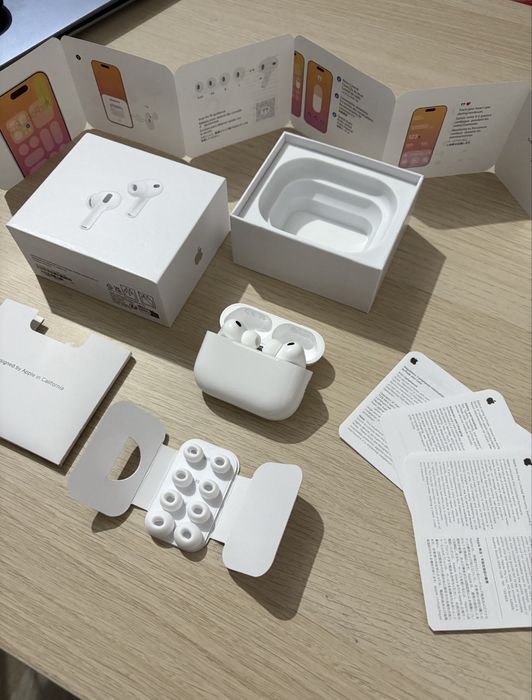 Airpods pro 3 noi noute