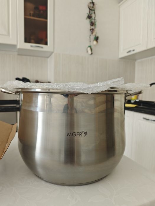 Кастрюля нержавеющая сталь 26 л