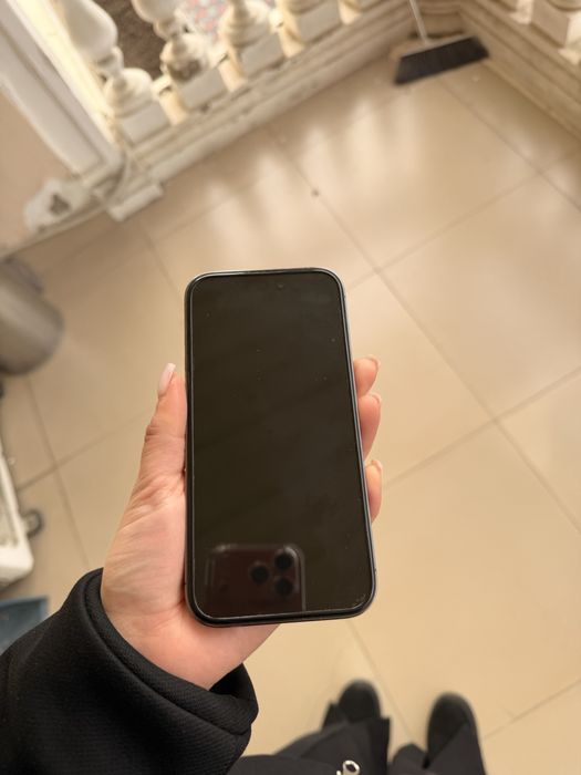 Продам айфон 14про