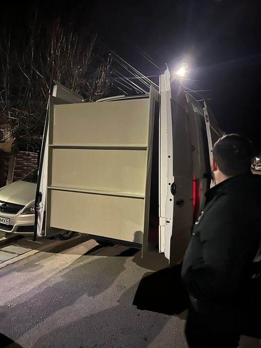 Cuve piscicole ,hidrobioane transport pește viu