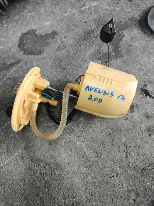 Помпа в резервоар за Toyota Avensis III T27,T29 2.0D