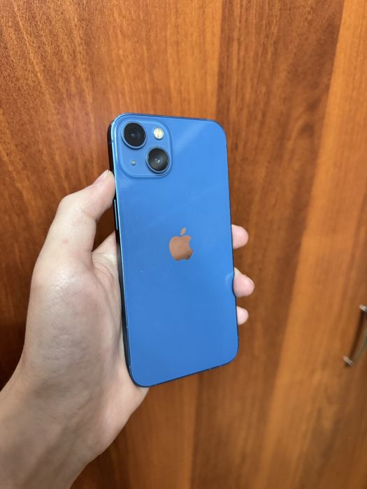 Айфон 13 в хорошем состояний