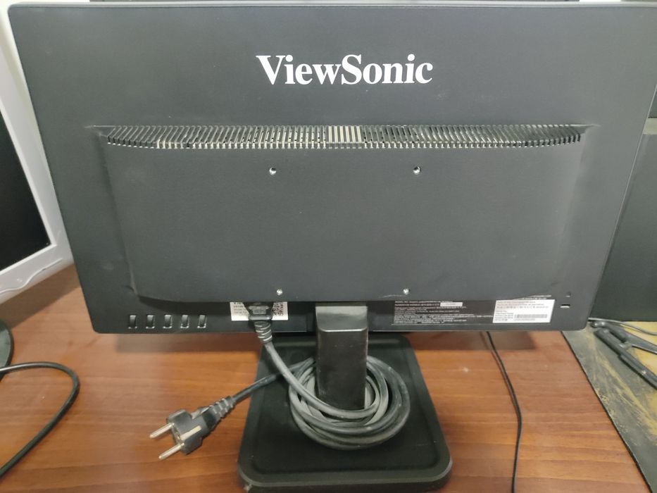 Monitor sotiladi