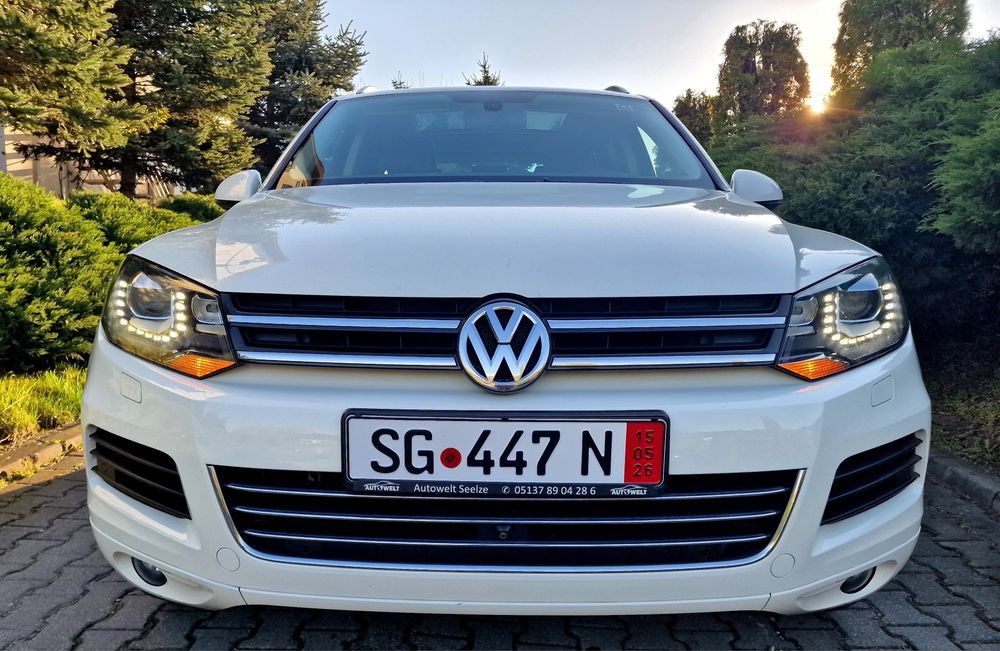 Volkswagen Touareg 3.0 TDI V6/ 2012/Panoramic/Perne/Zoll /Full/Germania
