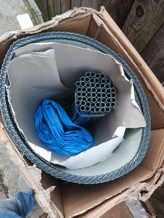 Piscină cu valuri rotunda marca vidaxl dim 350x 90 cm noua