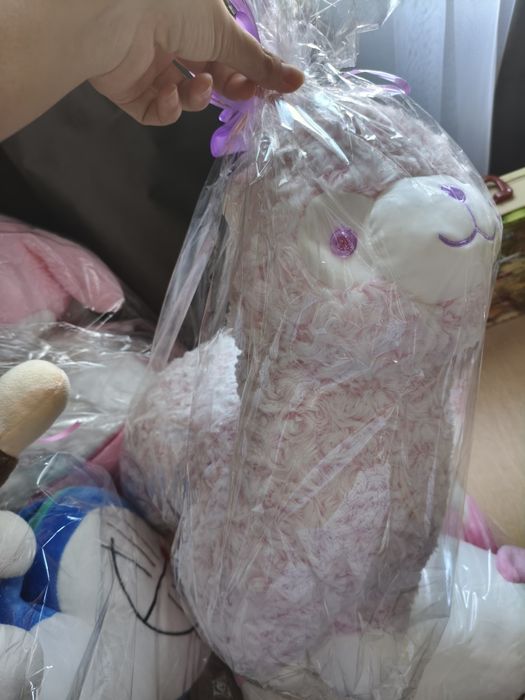 Продам игрушки новые