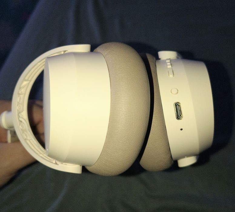 Căști Bluetooth cu ANC Sennheiser Accentum