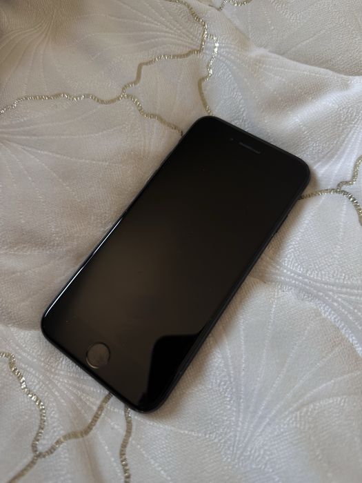 Айфон se 64 гб 2022