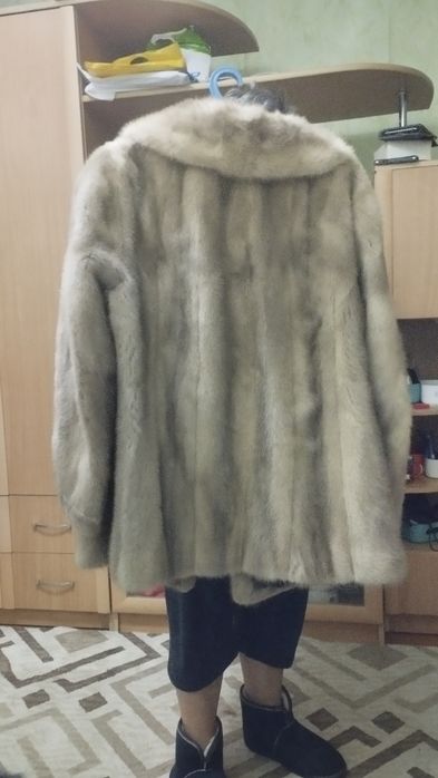 Продам женскую одежду б/у