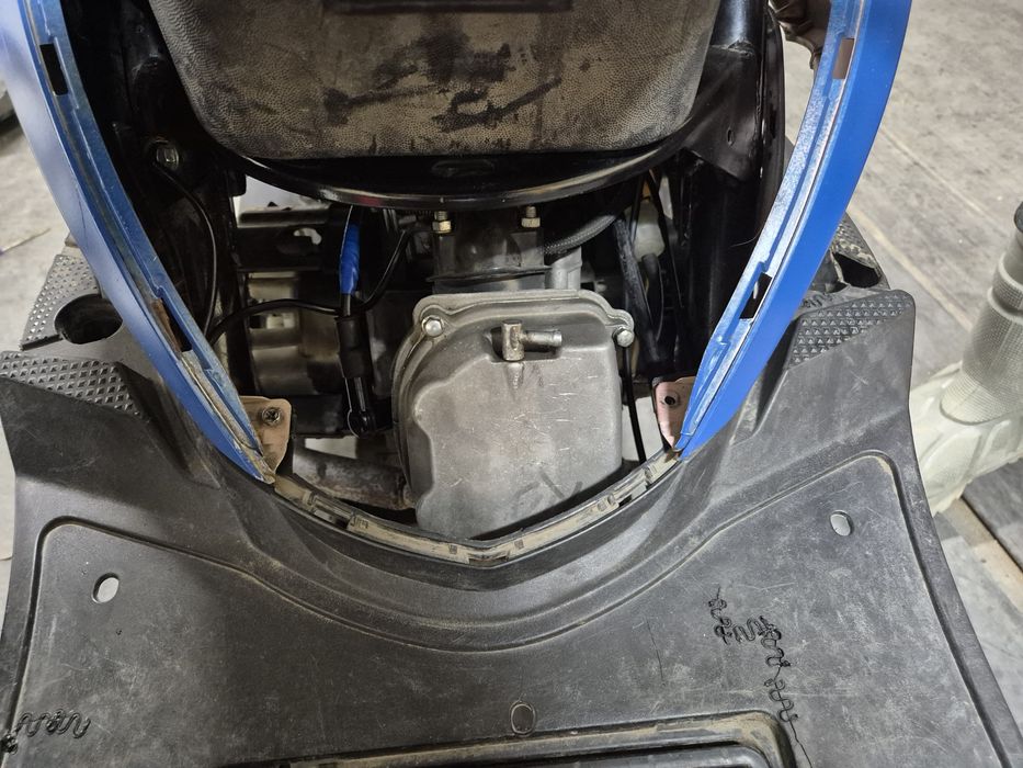 Скутер синий 150