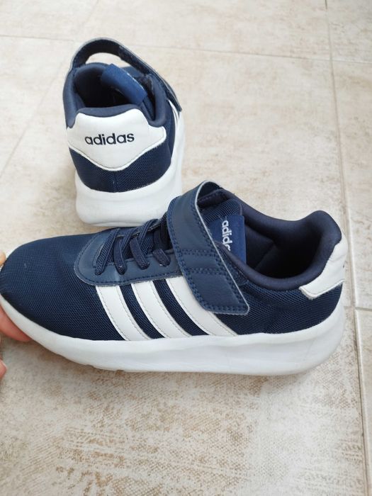 Оригинални маратонки Adidas