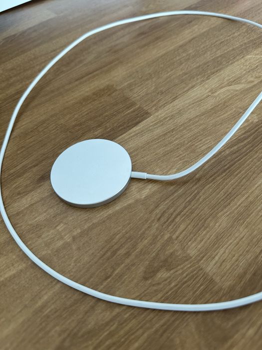 Incarcator Wireless Apple Mag Safe