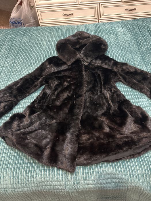 Продам шубу б/у размер 52-50-54