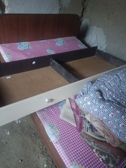 Продается диваны