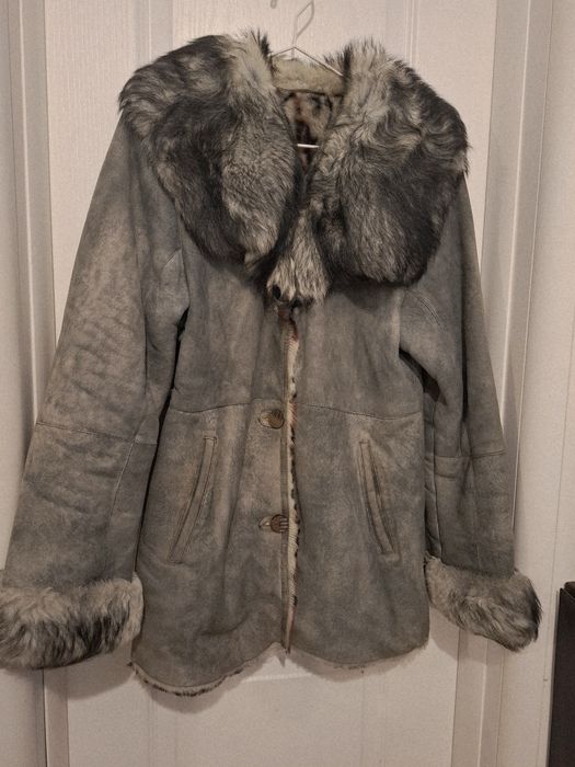 Cojoc Iarna, gri, blana naturala si piele intoarsa