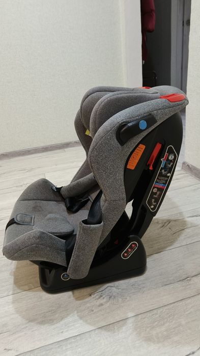 Детское автокресло