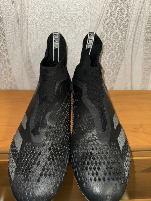 бутсы Adidas PREDATOR