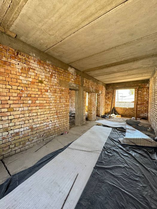 Продаётся участок 2,3 сот.300м2 (сергели) 3 этажа