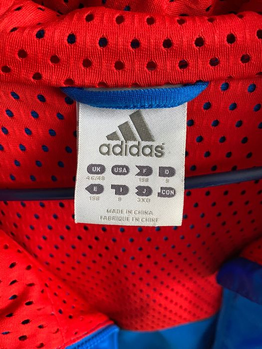 Adidas яке размер