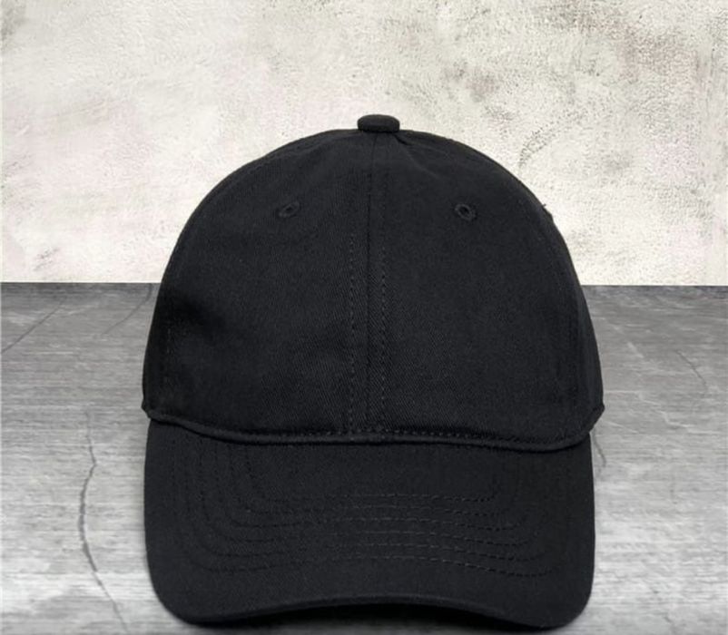 Кепка чёрная новая