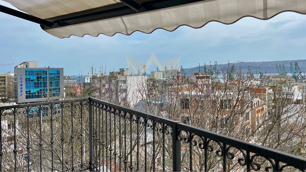 Дава се под наем Двустаен апартамент в Варна, Център - 80 кв.м за 714 € - Снимка #11