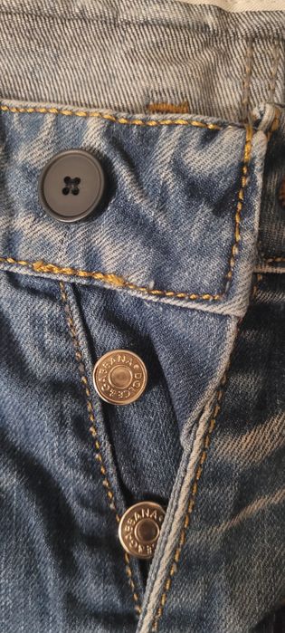 Къси панталони Dolce & Gabbana размер М