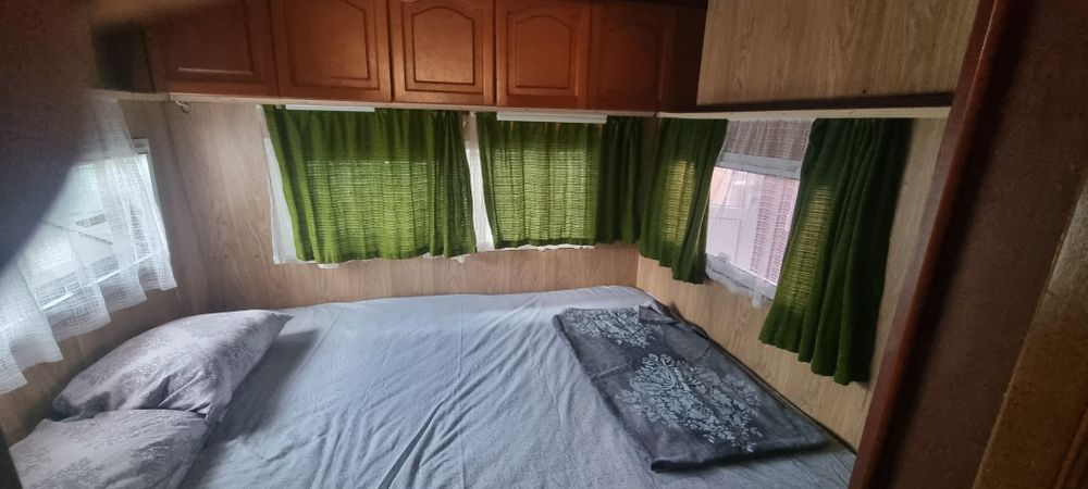 Каравана къмпинг Смокиня