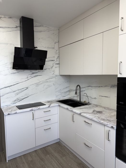 Продам Кухонный гарнитур