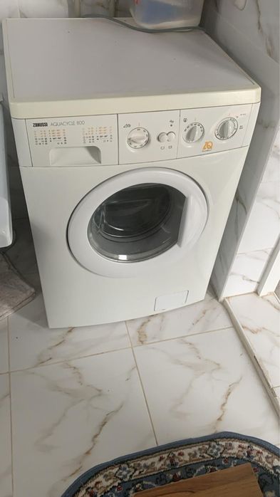 Продам срочно стиральную машину