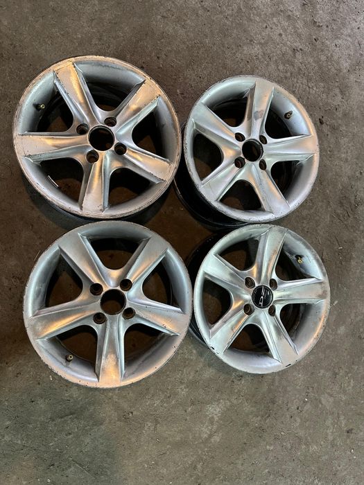 R14 PCD 4*98 Комплект легкосплавных дисков