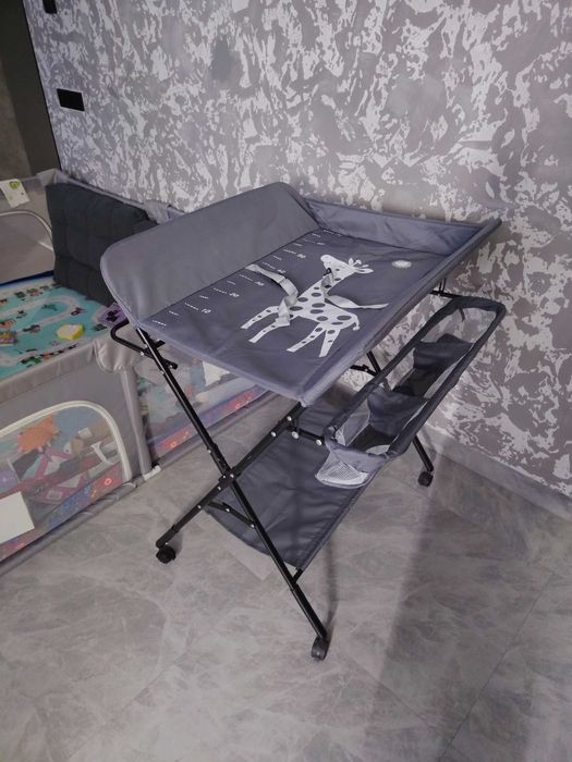 Пеленальный столик