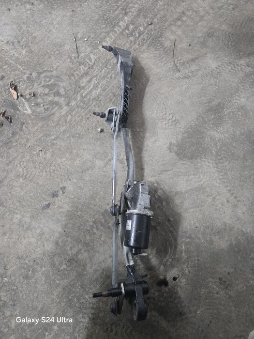 Моторче с механизъм за бмв е60 е61