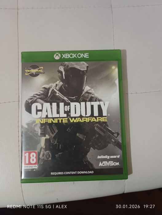 Продавам Игри за Xbox one s