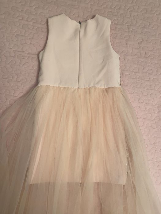 Платье на девочку