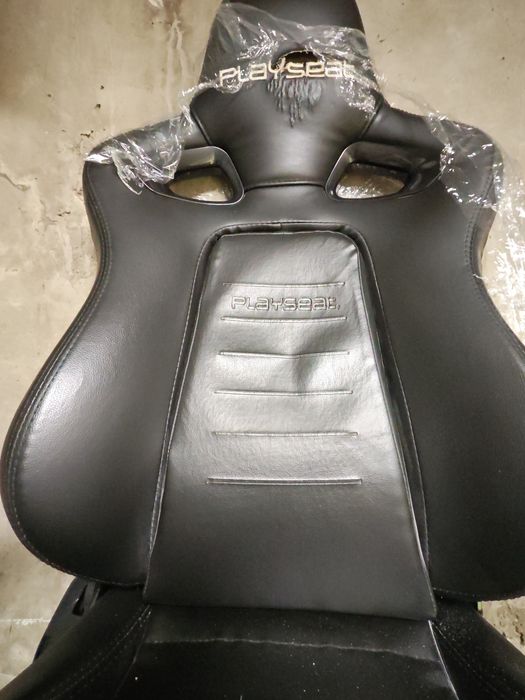 Гейминг стол Playseat - L33T, черен