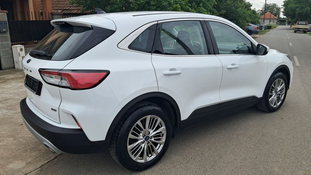 FORD Kuga 2021 — imagine 4