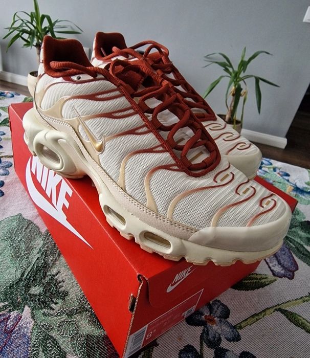 Nike Tn Coconut Milk