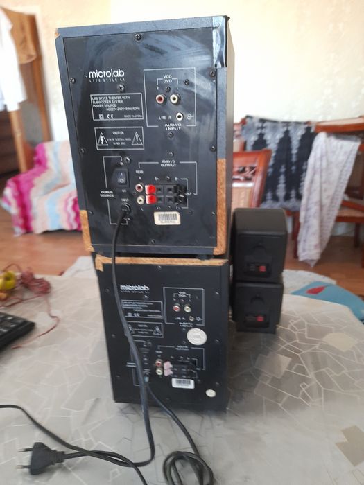 Продам музыкальные колонки