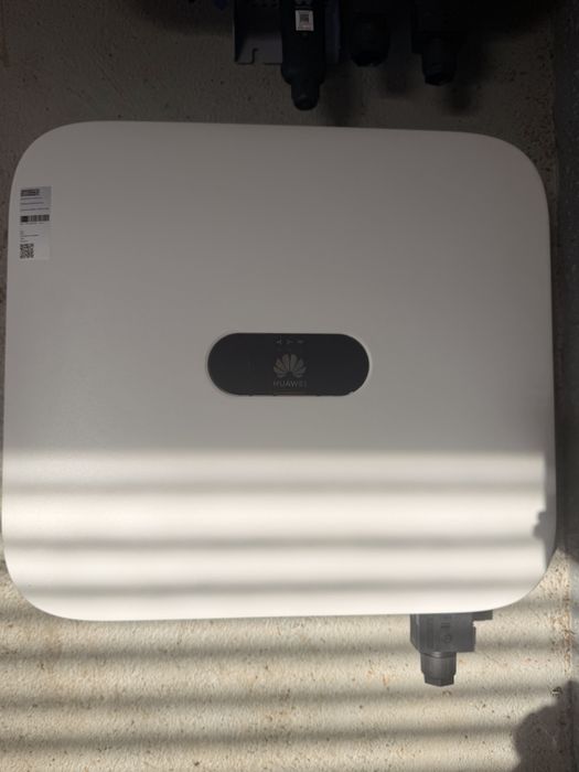 Invertor Huawei SUN2000-3KTL-M1, 3 kW, trifazat, hibrid, WiFi