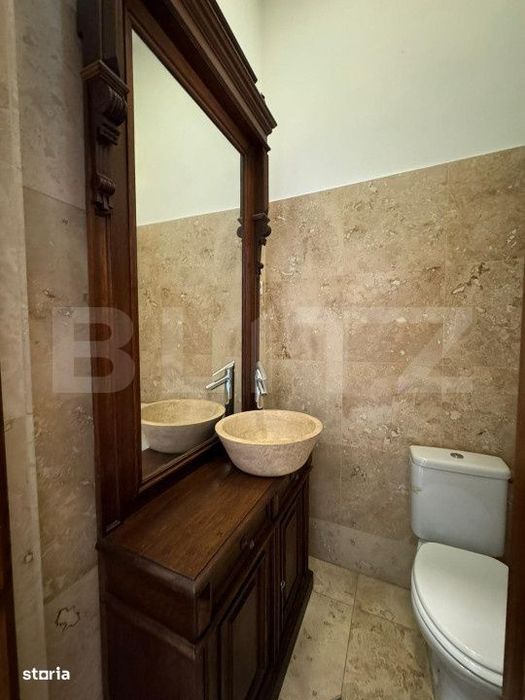 Vand apartament ULTRACENTRAL cu 2 camere - perfect pentru spatiu de bi