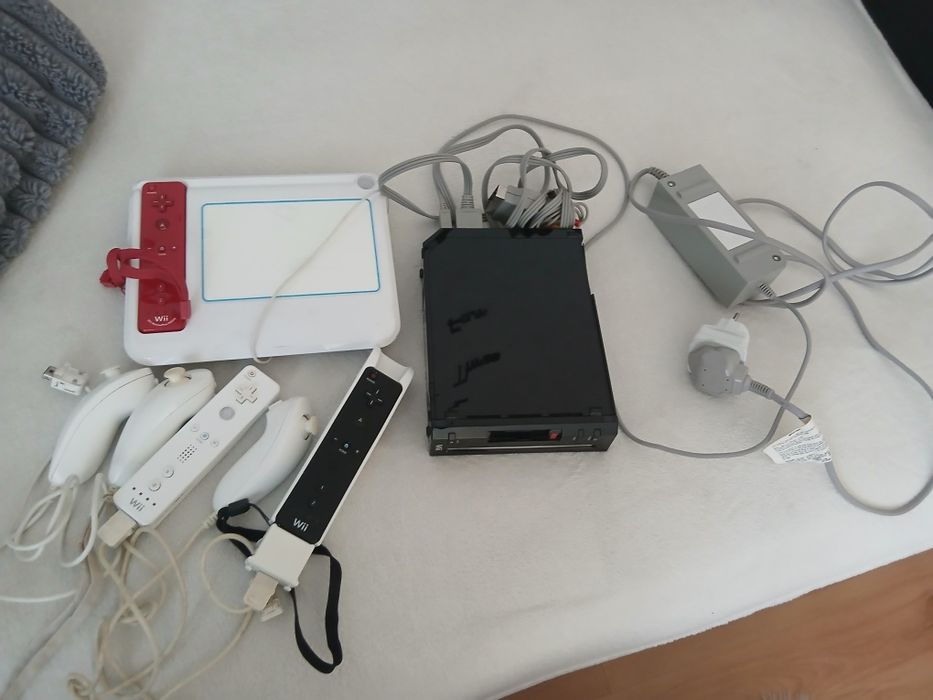 Joc Wii este in stare buna si funcționează