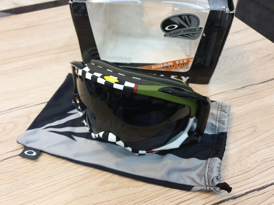 НОВИ - Oakley Crowbar Snow Flight Series Thunderbolt