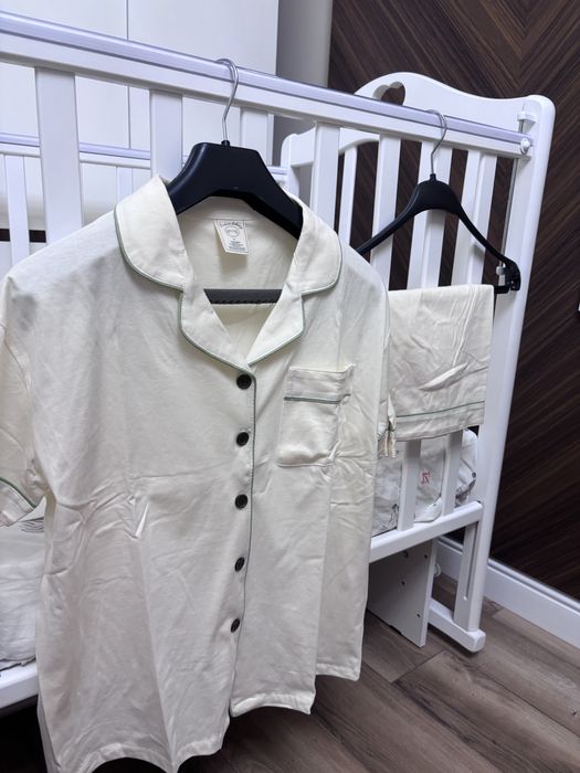 Пижамы, домашняя одежда