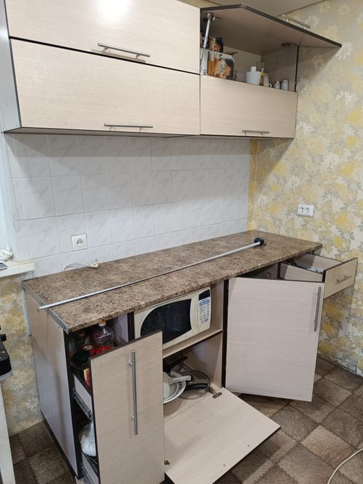 Кухня кухонный гарнитур  бу