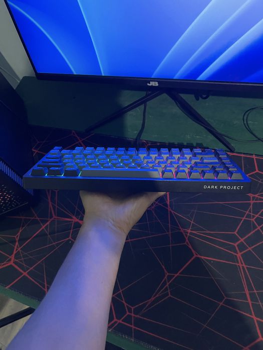 мощный игровой компьютер, 240hz монитор, польный комплект